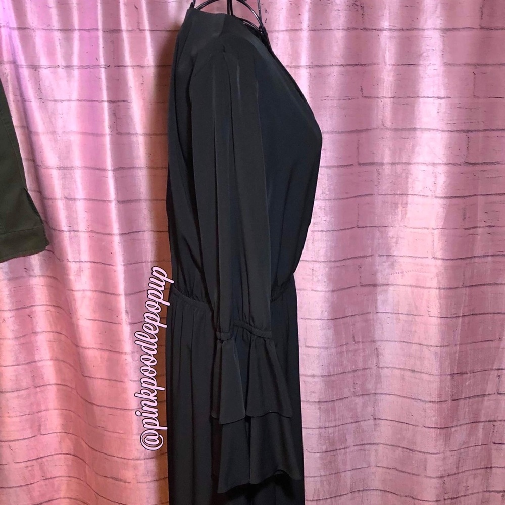 Waverly Grey Darcie Black Flared Sleeve Dress NWT - Picture 4 of 6